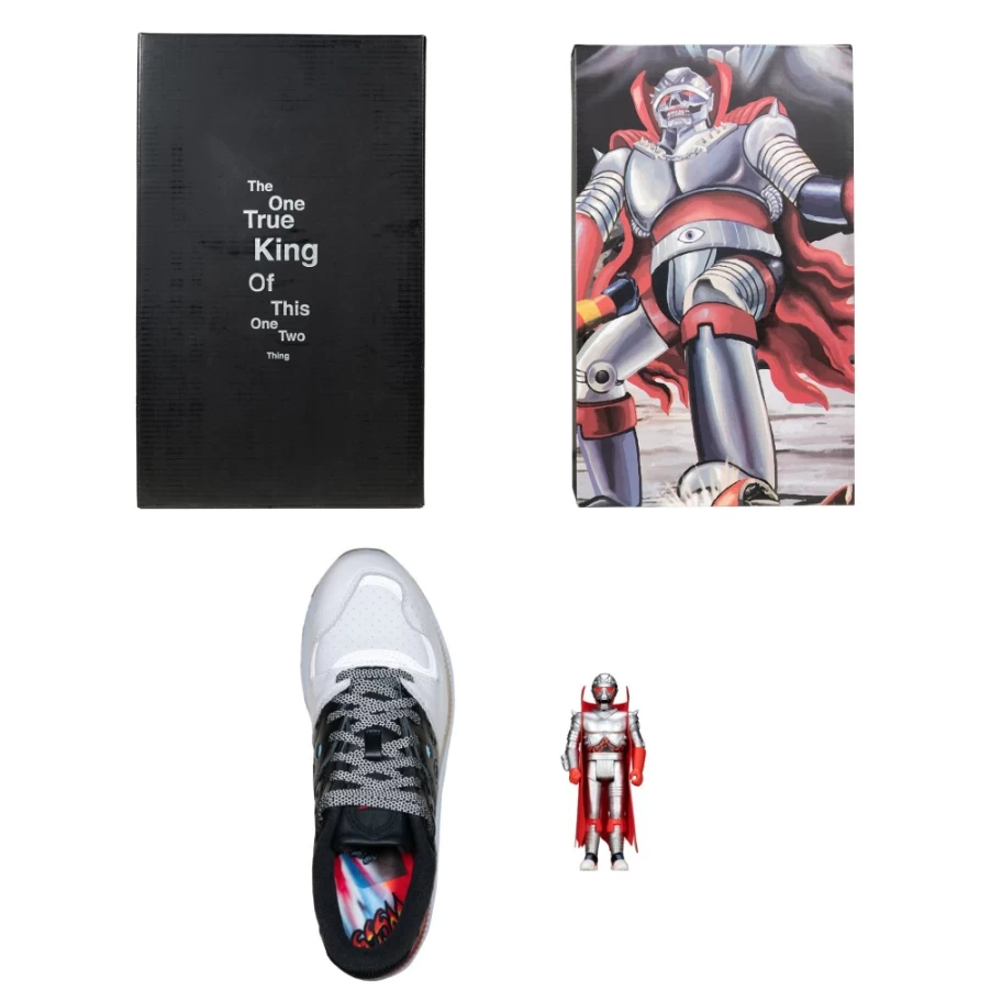 Super7 Czarface X Saucony Azura Limited Edition Shoe & Reaction Figure Collectors Set